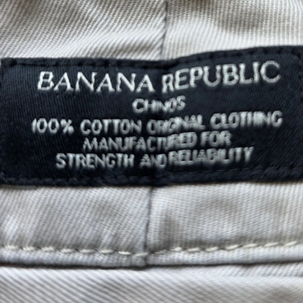 Banana Republic Gavin Chino Mens 34x32 Tan Khaki Straight Leg 100% Cotton Preppy